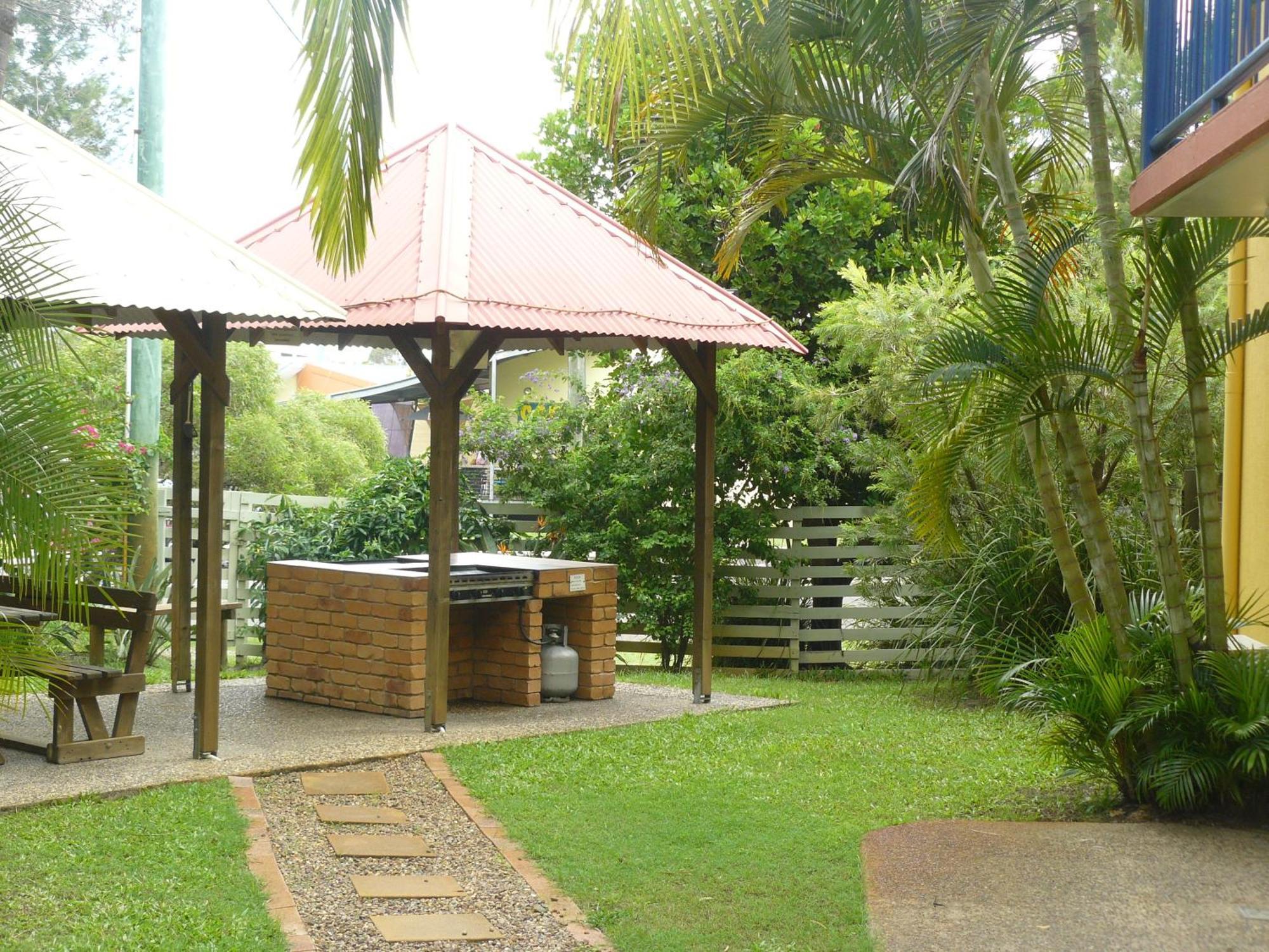 Rainbow Getaway Holiday Apartments Rainbow Beach Exterior photo