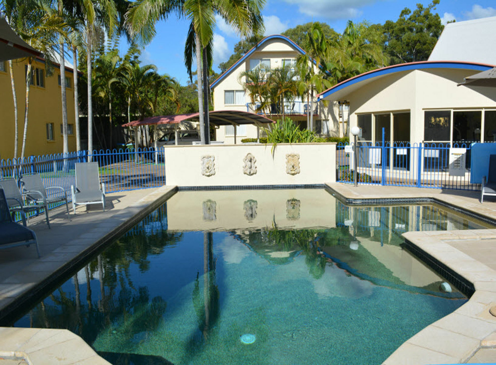 Rainbow Getaway Holiday Apartments Rainbow Beach Exterior photo